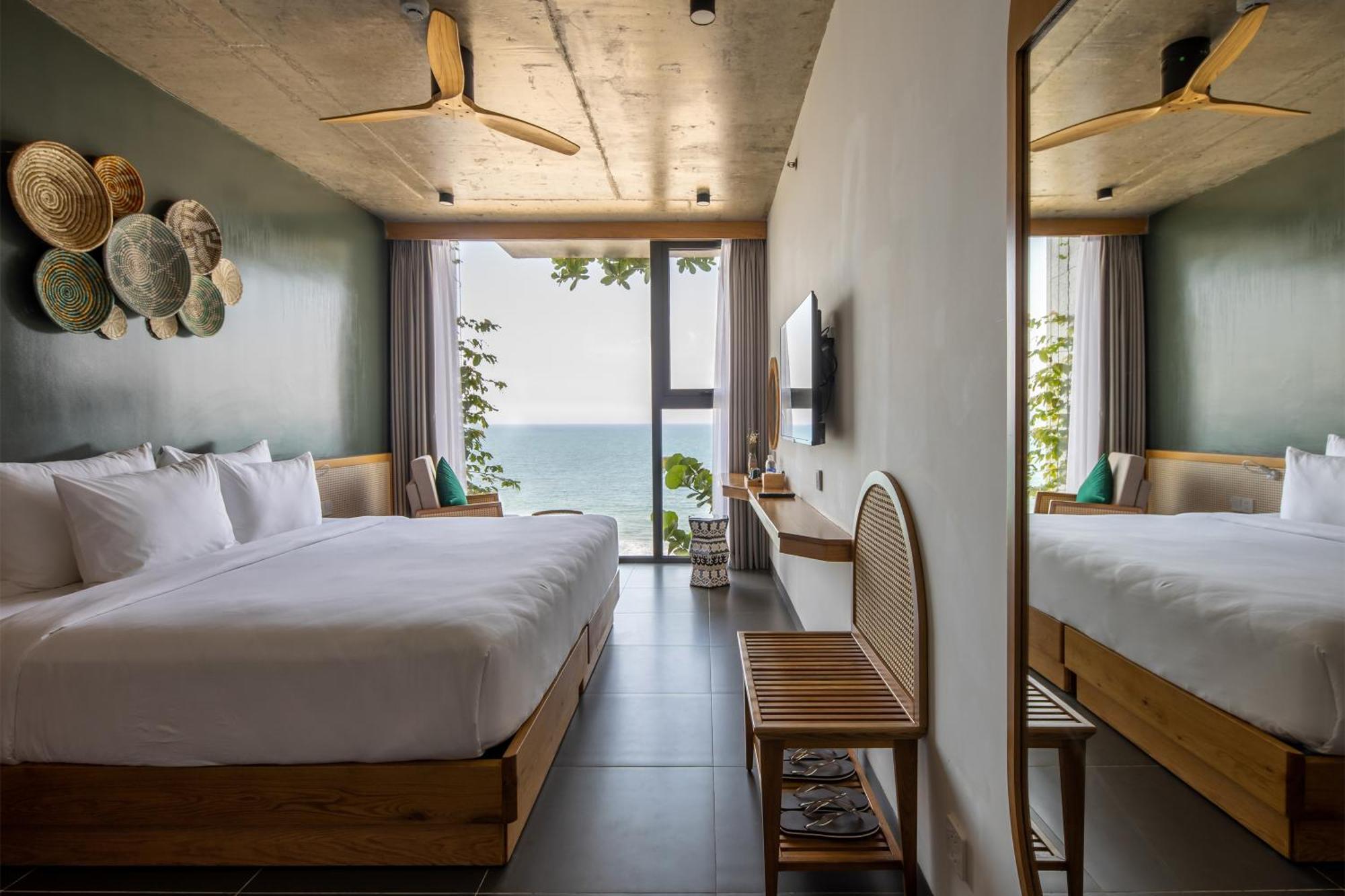 Leaf Beachfront 4* Đà Nẵng