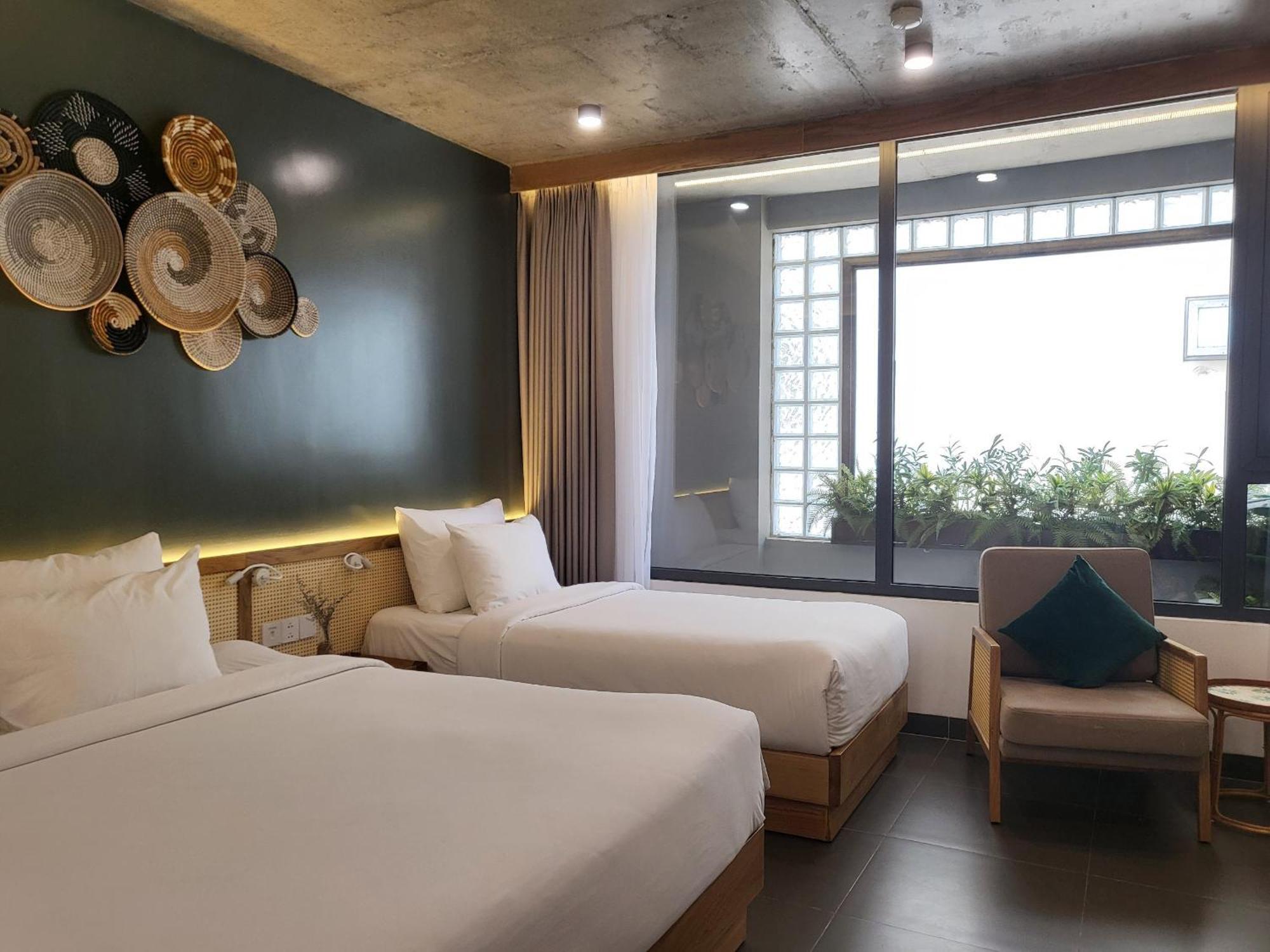 Leaf Beachfront Khách sạn Đà Nẵng